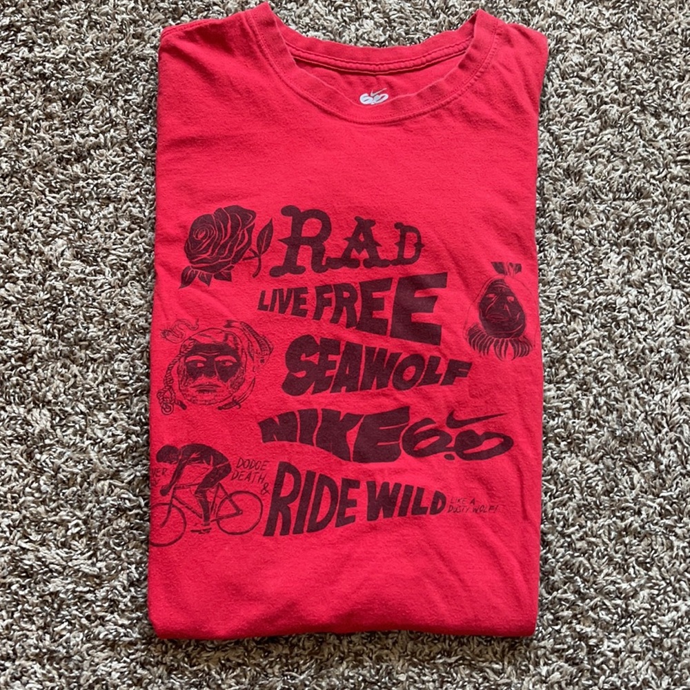 Nike 6.0 rad live free men’s tee